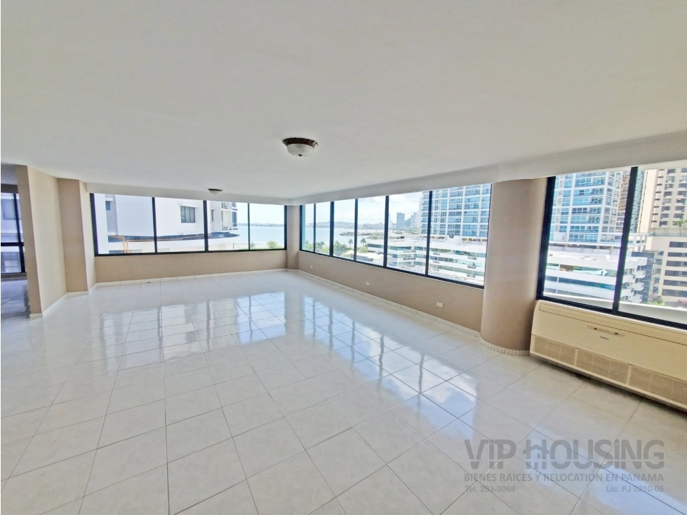Marbella, vendo Penthouse 300mts2, con vista a la bahía — foto 4