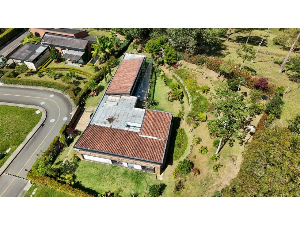 CASA DE UN NIVEL EN ENVIGADO ESCOBERO PARTE BAJA — foto 4