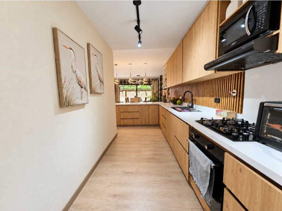 CASA REMODELADA - SECTOR LOS GONZÁLEZ EL POBLADO — foto 4