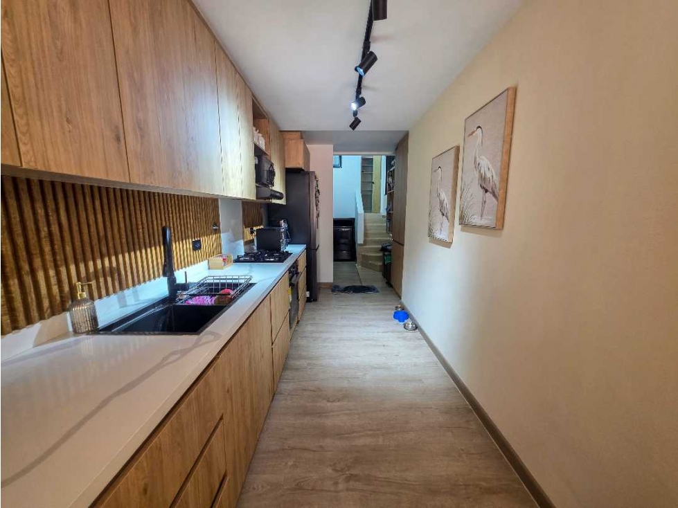 CASA REMODELADA - SECTOR LOS GONZÁLEZ EL POBLADO — foto 5