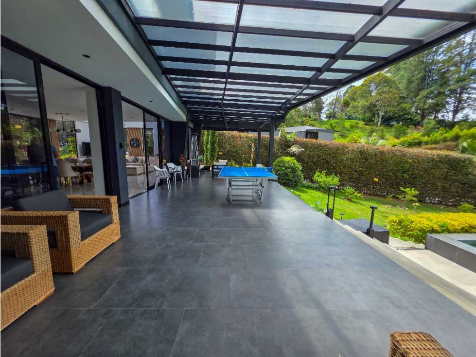 CASA MODERNA EN EL ALTO DE LAS PALMAS DESPUÉS PEAJE RETIRO — foto 6