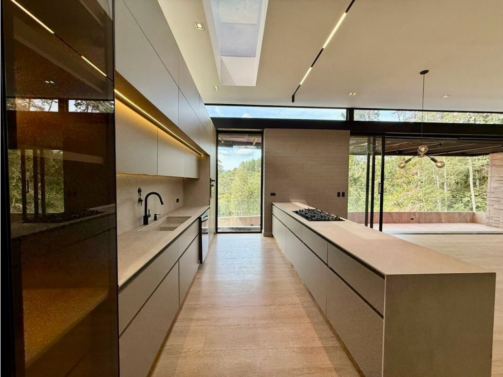 Casa campestre de un nivel en el Alto de las Palmas — foto 3
