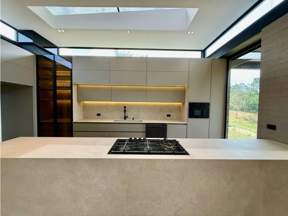 Casa campestre de un nivel en el Alto de las Palmas — foto 6