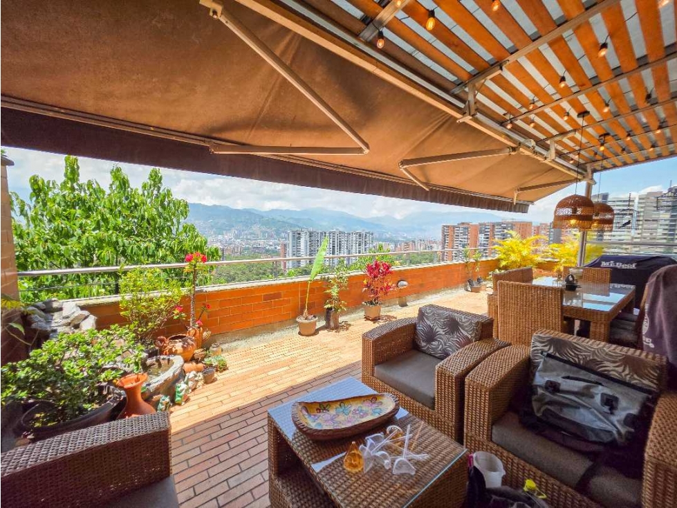 APARTAMENTO CON TERRAZA Y VISTA A LA CIUDAD ENVIGADO ESMERALDAL — foto 5