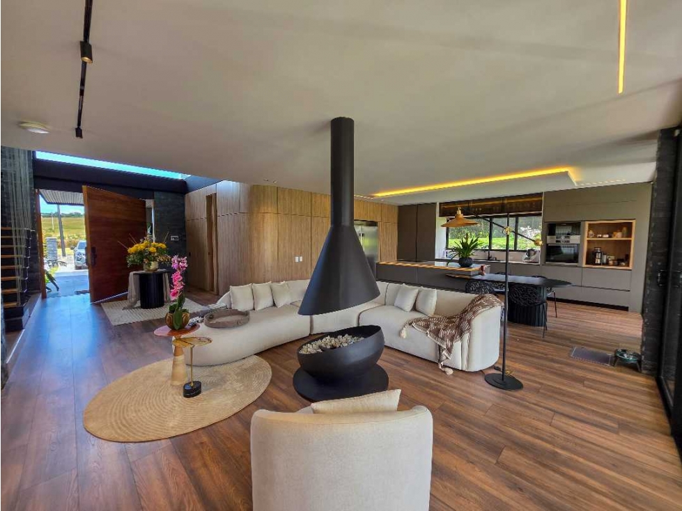 CASA MODERNA EN EL ALTO DE LAS PALMAS CERCA A INDIANA MALL — foto 6