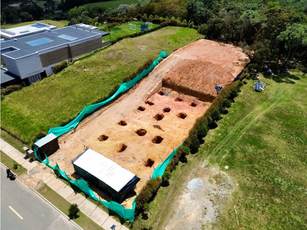 Lote en venta en unidad cerrada Alto de las Palmas — foto 2