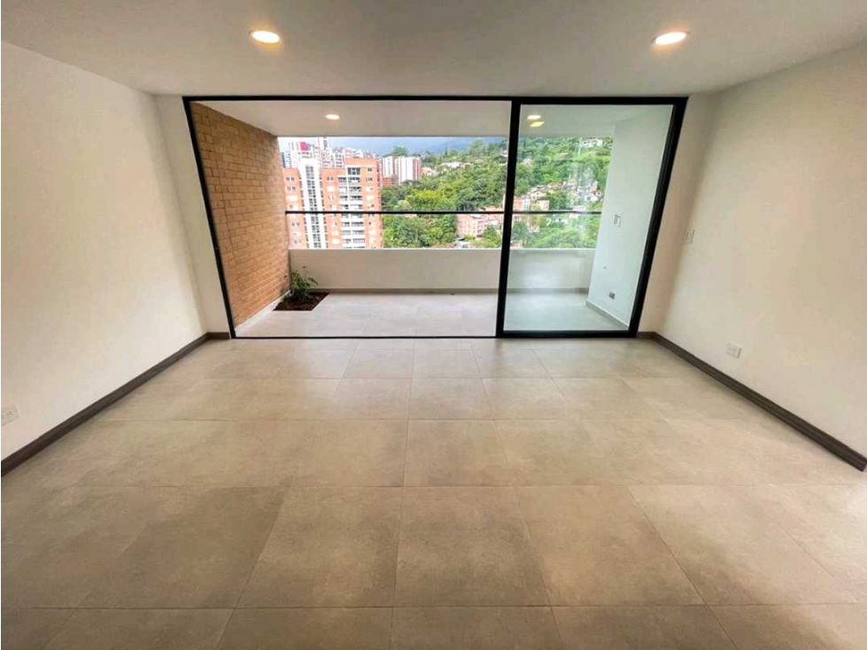 APARTAMENTO CON VISTA VERDE - CAMINO VERDE ENVIGADO — foto 2