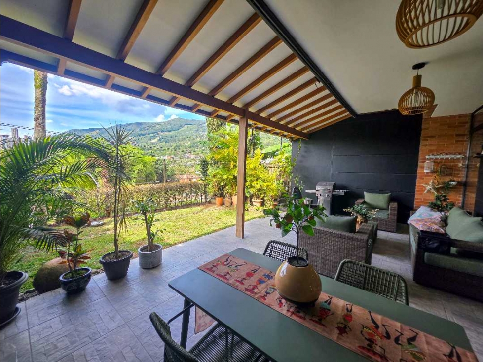 CASA 2 NIVELES EN ENVIGADO SECTOR ATRAVESADO — foto 3