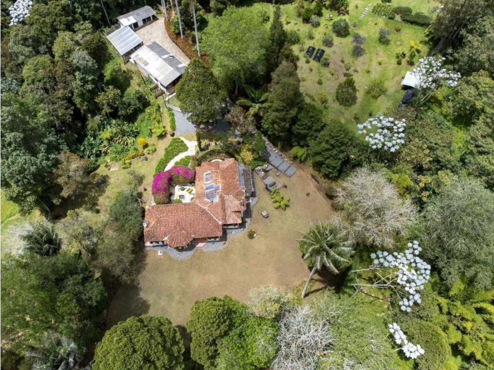 VENTA DE FINCA EN PARCELACIÓN EN EL RETIRO - 2