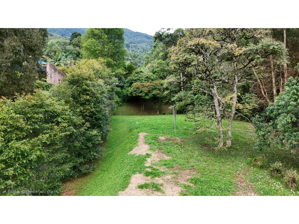 LOTE APROVECHABLE CON VISTA A LA CIUDAD EN ENVIGADO PARTE BAJA — foto 6