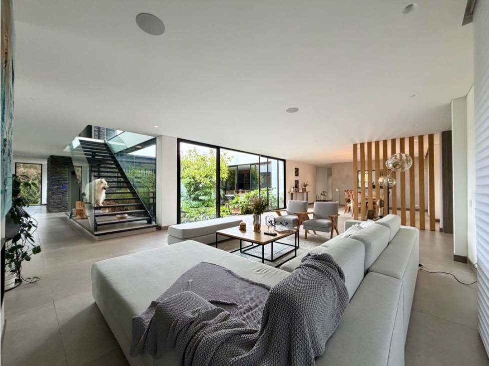 Casa campestre en venta Alto de Las Palmas — foto 2