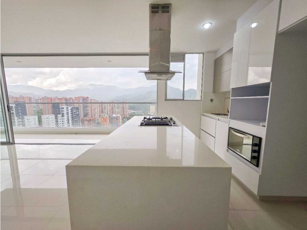 APARTAMENTO EN VENTA PISO ALTO EN SURAMERICA ITAGUI — foto 2