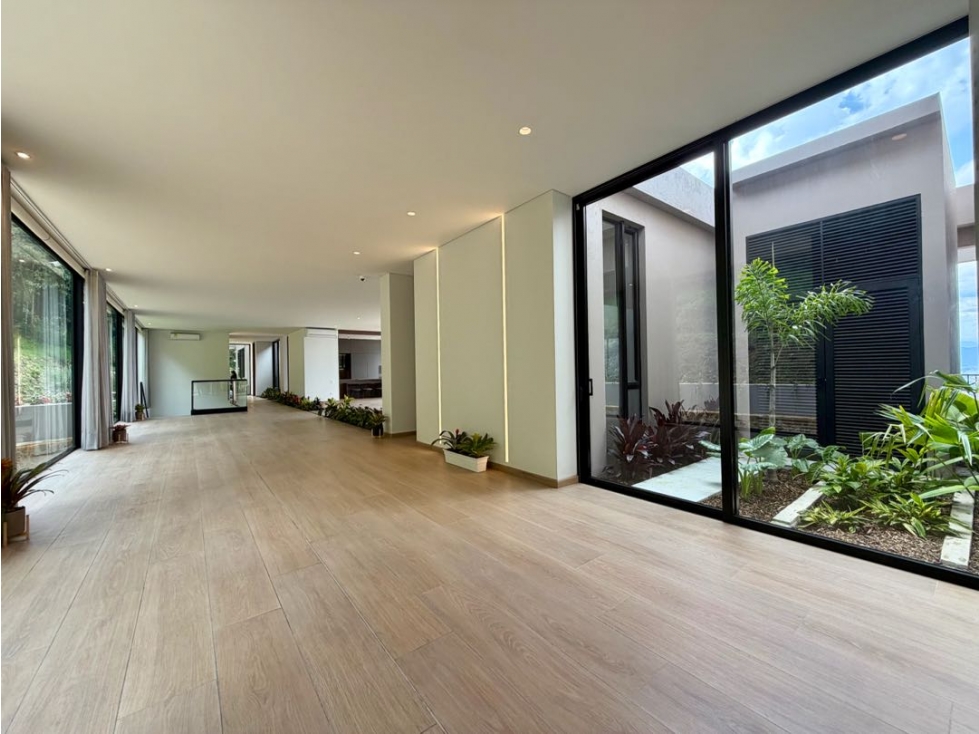 Casa campestre de un nivel en venta Poblado Los Balsos — foto 3