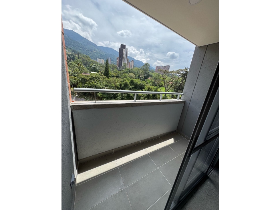 Venta de cesión de derechos apartamento en obra gris La Estrella Aldea