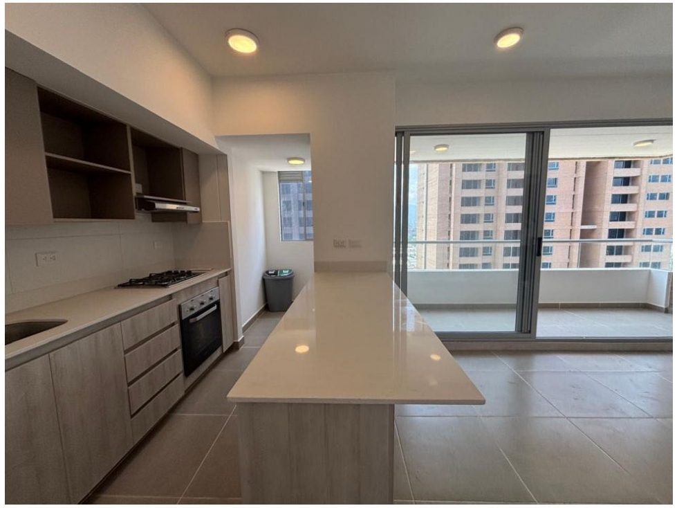 SE VENDE EXCELENTE APARTAMENTO EN MEDELLIN SECTOR CIUDAD DEL RIO — foto 3