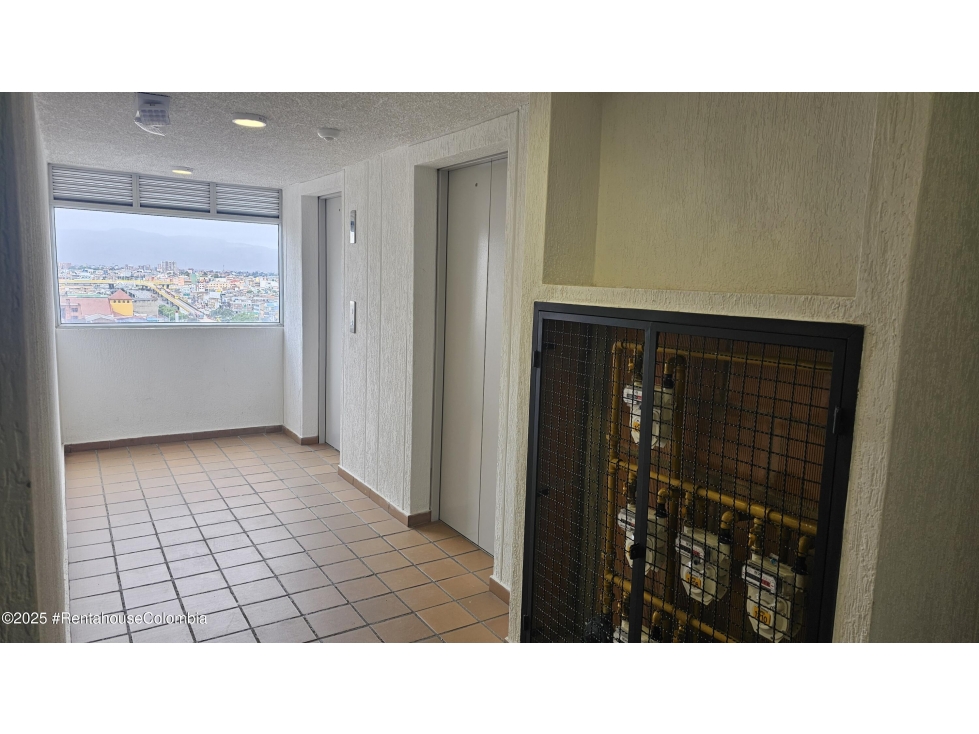 Apartamento en Bogota (Bogota D.C.) RAH CO: 26-340