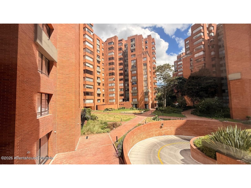 Apartamento en Bogotá (Bogota D.C.) RAH CO: 26-1051