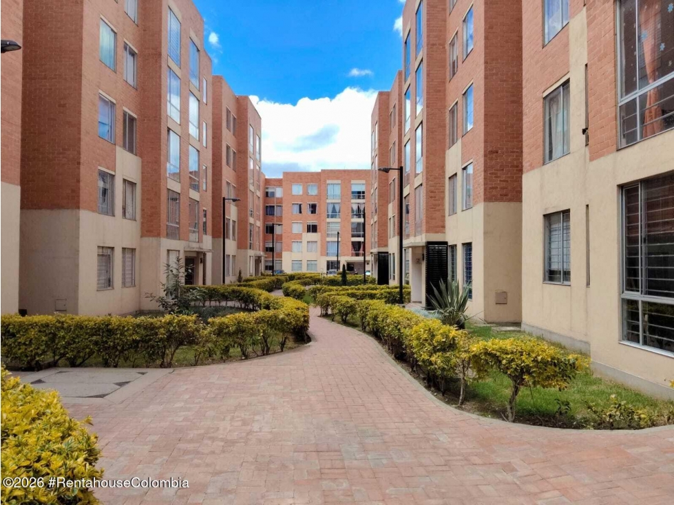 Apartamento en Zipaquira (Cundinamarca) RAH CO: 26-1080
