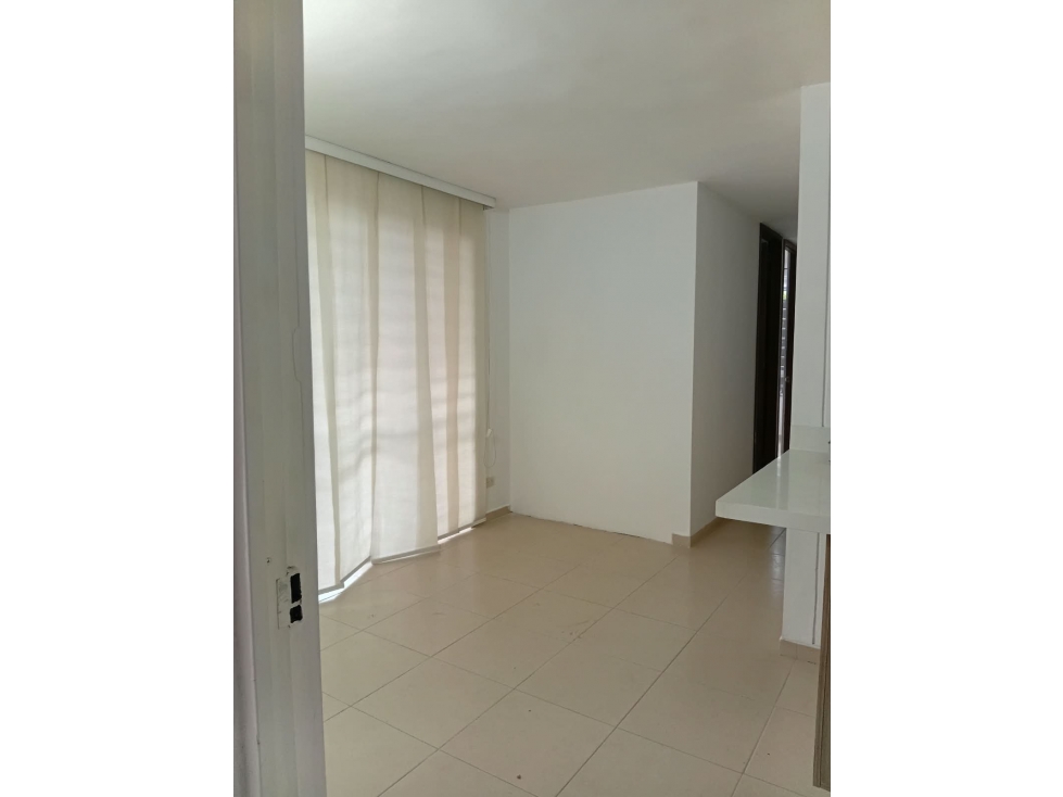 VENDO APARTAMENTO PISO 1 EN VALLE DEL LILI (P.Z) CW:10486110 — foto 4