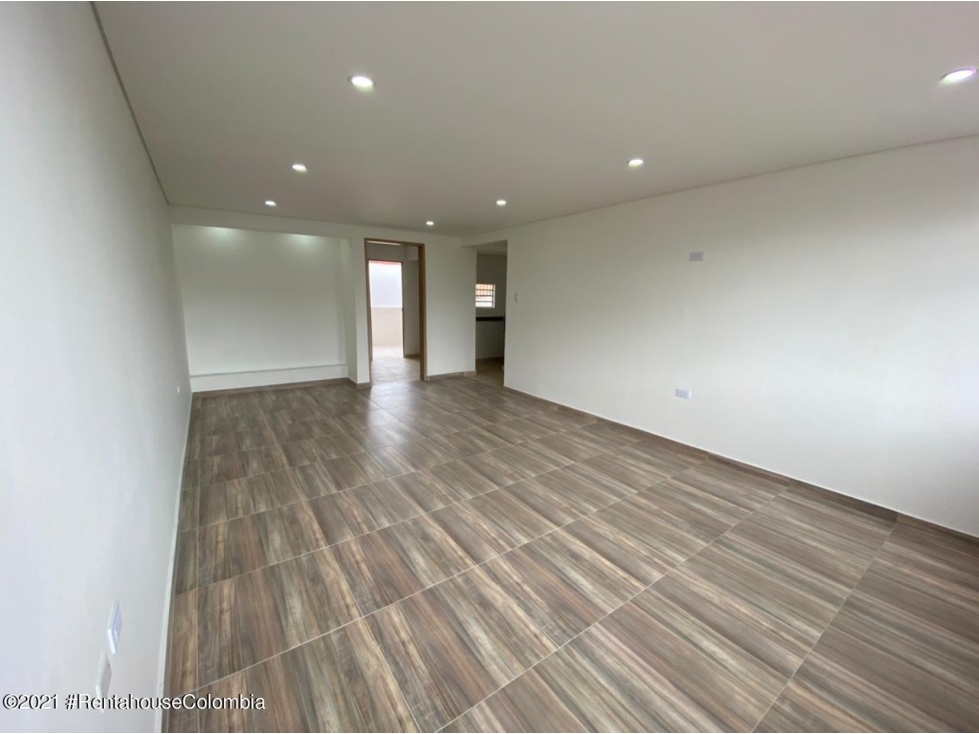 Apartamento en Bogota (Bogota D.C.) RAH CO: 26-361 — foto 3