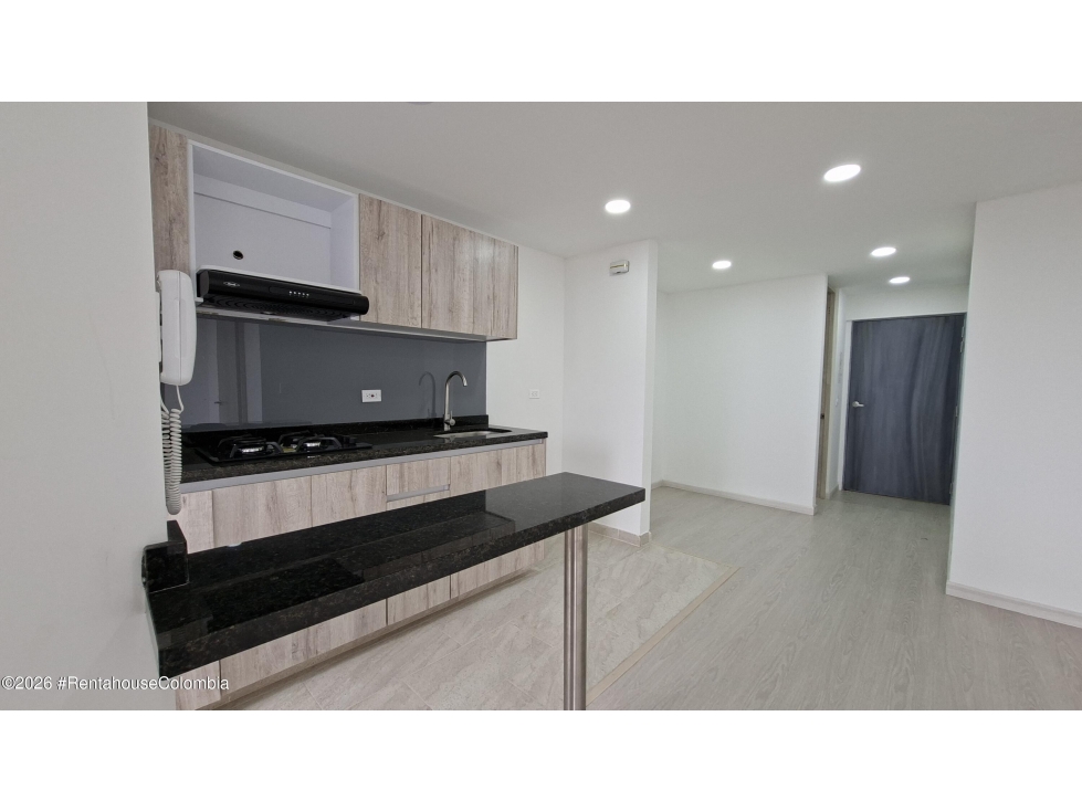 Apartamento en Bogotá (Bogota D.C.) RAH CO: 26-942 — foto 4
