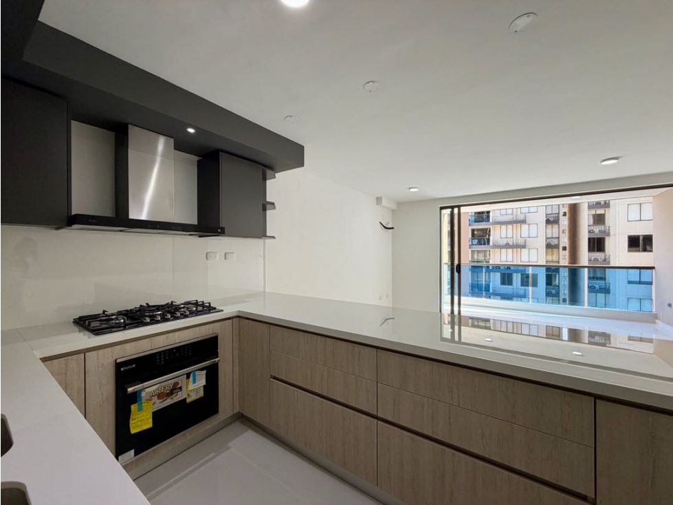 VENTA DE APARTAMENTO - LAGO ALTO — foto 3