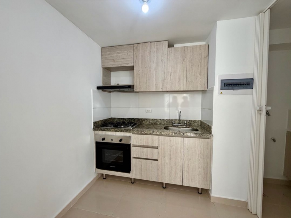 APARTAMENTO EN VENTA EN MIRAMAR PRIMER PISO