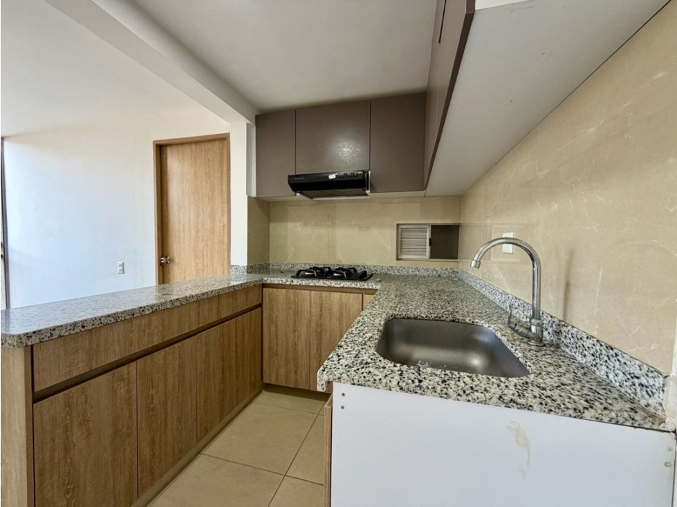 APARTAMENTO EN VENTA - MALLORQUÍN — foto 2