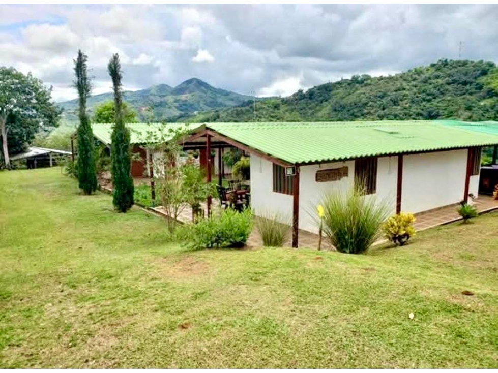 Vendo finca Km 34 Dagua vía al Queremal vz 9091439 - 1
