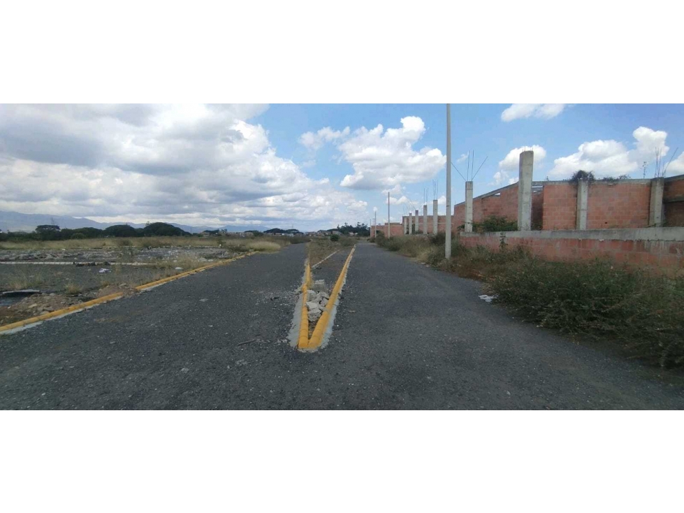 VENDO TERRENO VÍA CANDELARIA LJ 8331759 - 2