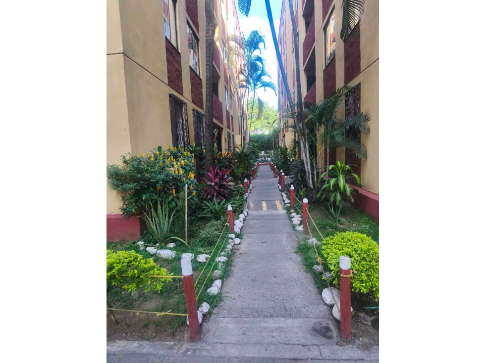 VENDO APARTAMENTO 5TO PISO S/A NORTE DE CALI LJ