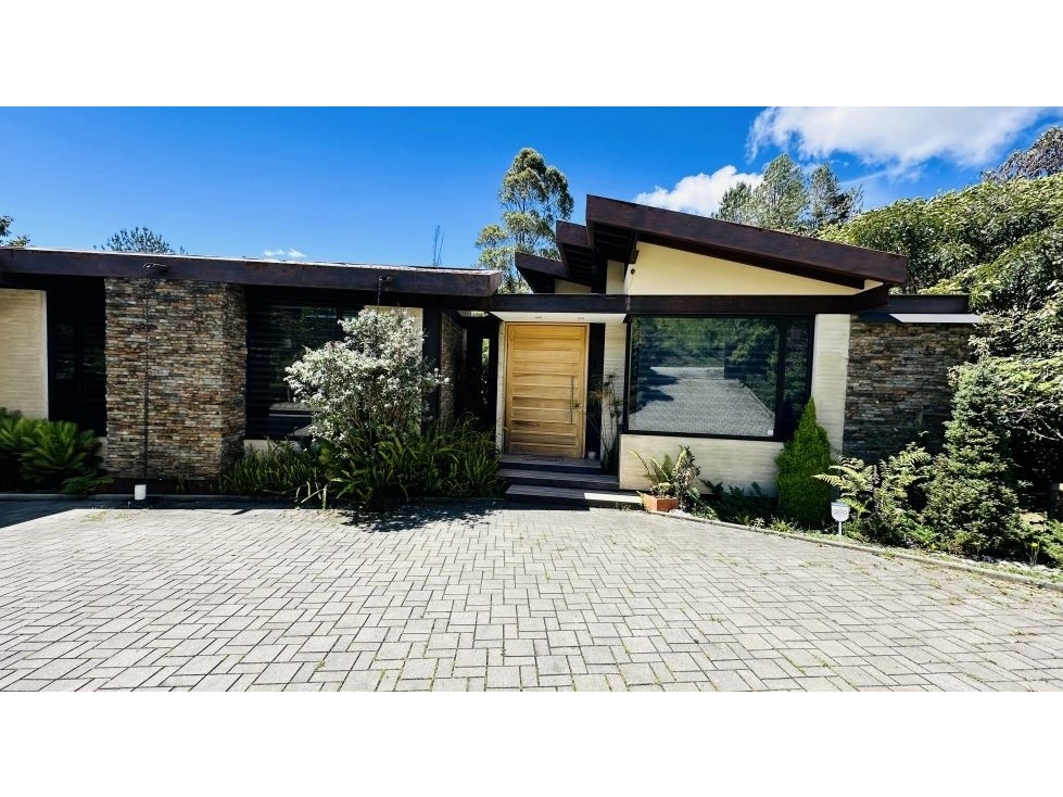 Venta Casa campestre en via El Retiro - La Ceja. Pantanillo. Antioquia - 1