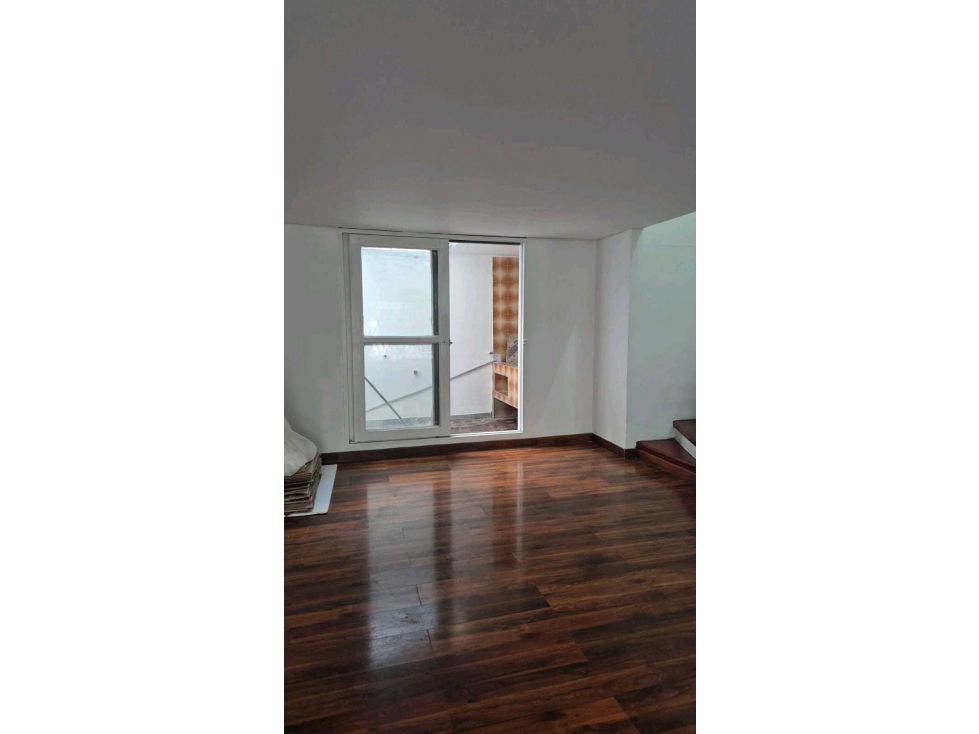 VENDO CASA UNIFAMILIAR EN PASAJE VILLA DEL LAGO LJ 10204526 — foto 4