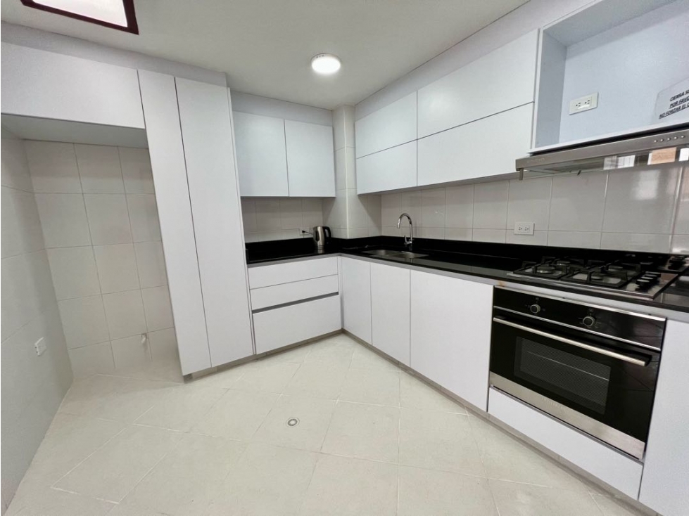 Se ARRIENDA apartamento en CABRERA — foto 6