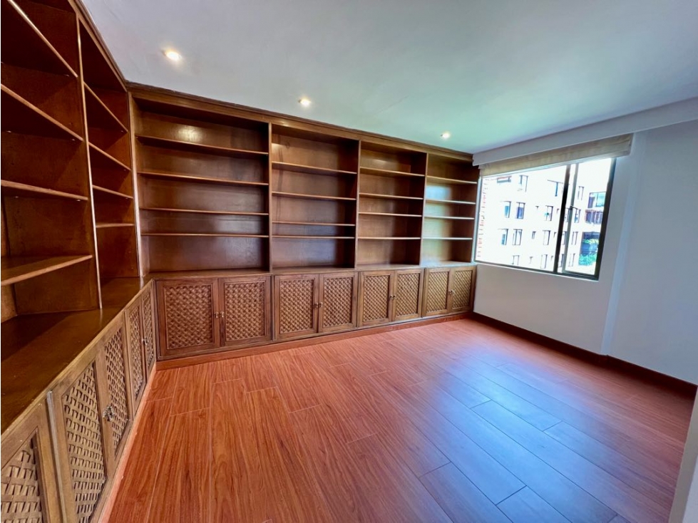 Se ARRIENDA apartamento en CABRERA — foto 3