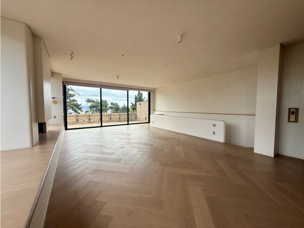 Espectacular apto de LUJO para Arriendo en CHICO ORIENTAL