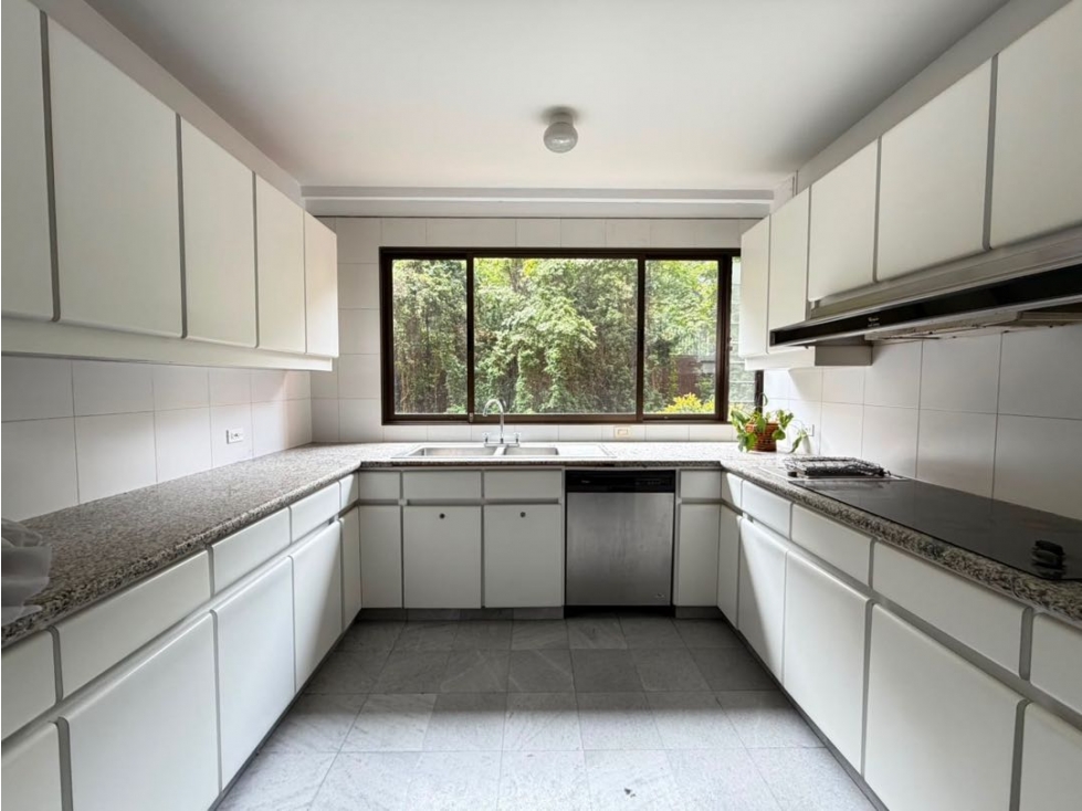 Espectacular apto para ARRIENDO en Rosales — foto 2