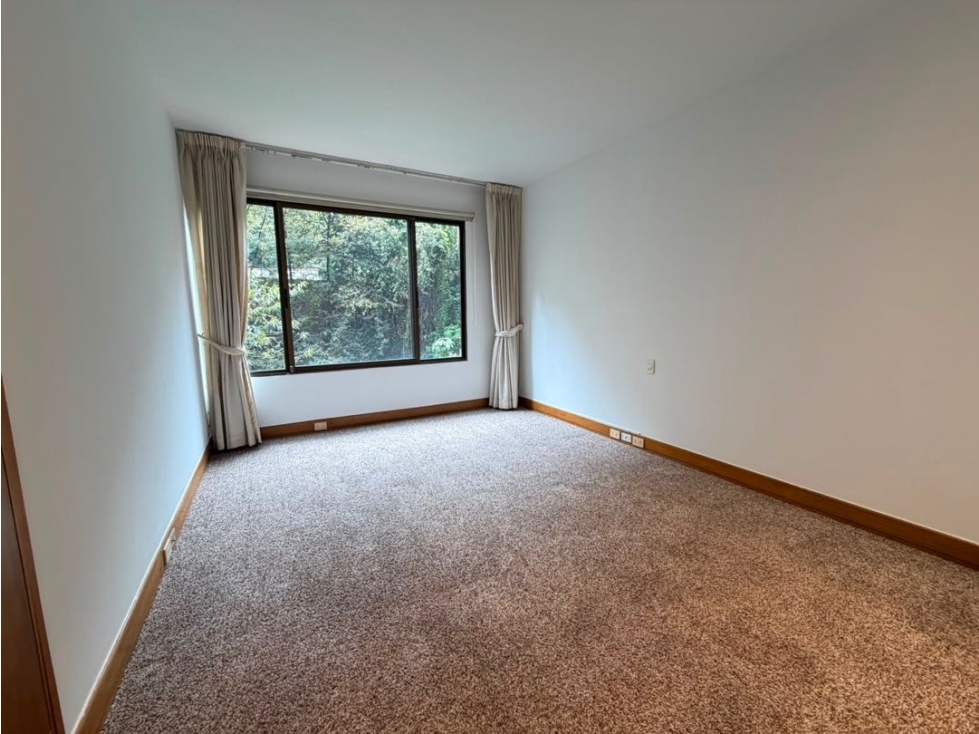 Espectacular apto para ARRIENDO en Rosales — foto 4