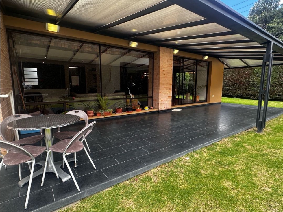 Casa rodeada de naturaleza en conjunto cerrado en Chía. — foto 5