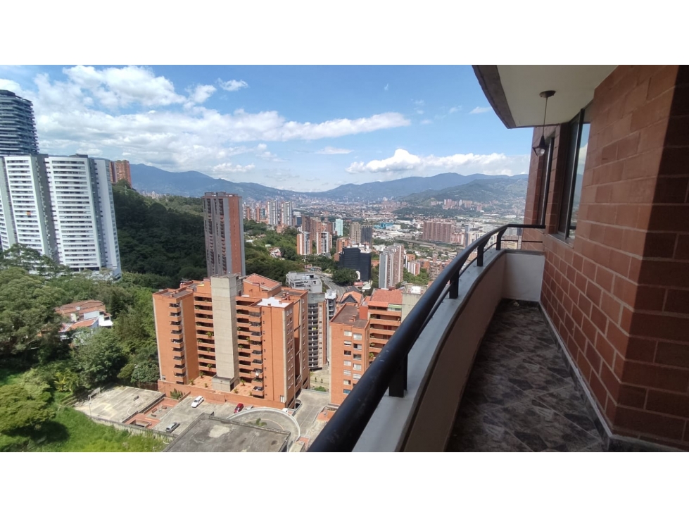 Venta apartamento moderno El Poblado Loma del Indio - Vista panorámica