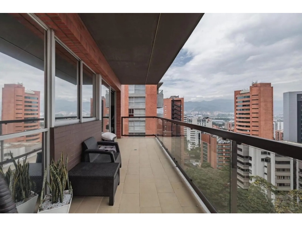Venta apartamento duplex de lujo El Poblado - Milla de oro