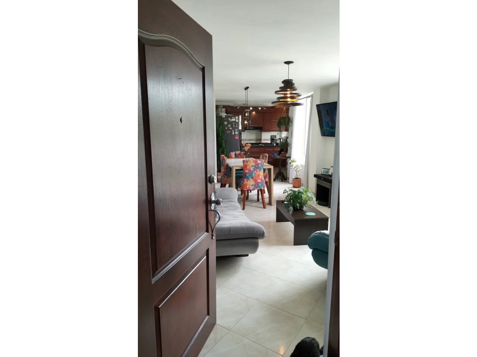 Apartamento en venta Envigado El Dorado - Ubicación estratégica — foto 2