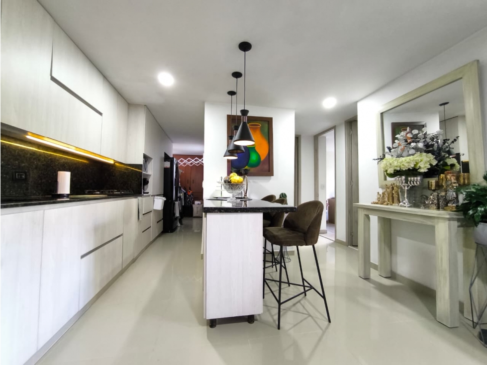 Venta apartamento remodelado el Poblado - San Julian, el Encierro — foto 2
