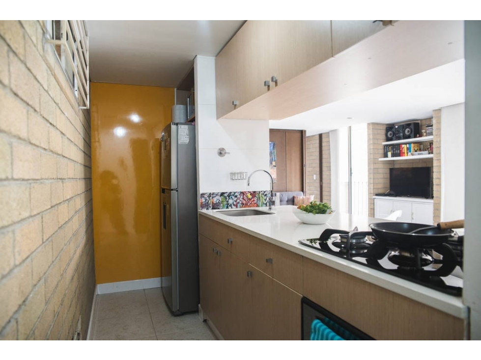 Apartamento moderno en venta El Poblado Las Palmas - Piso 4 escalas — foto 2