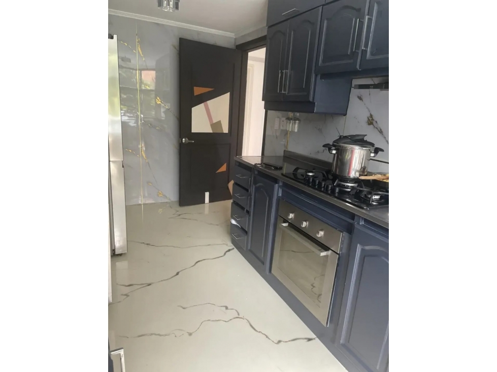 Venta apartamento remodealdo El Poblado - Milla de Oro — foto 3