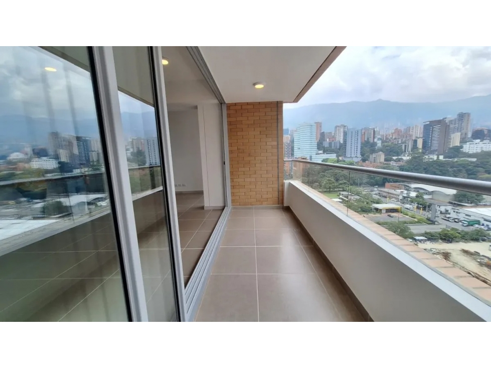 Venta apartamento El Poblado - Ciudad del Río — foto 2