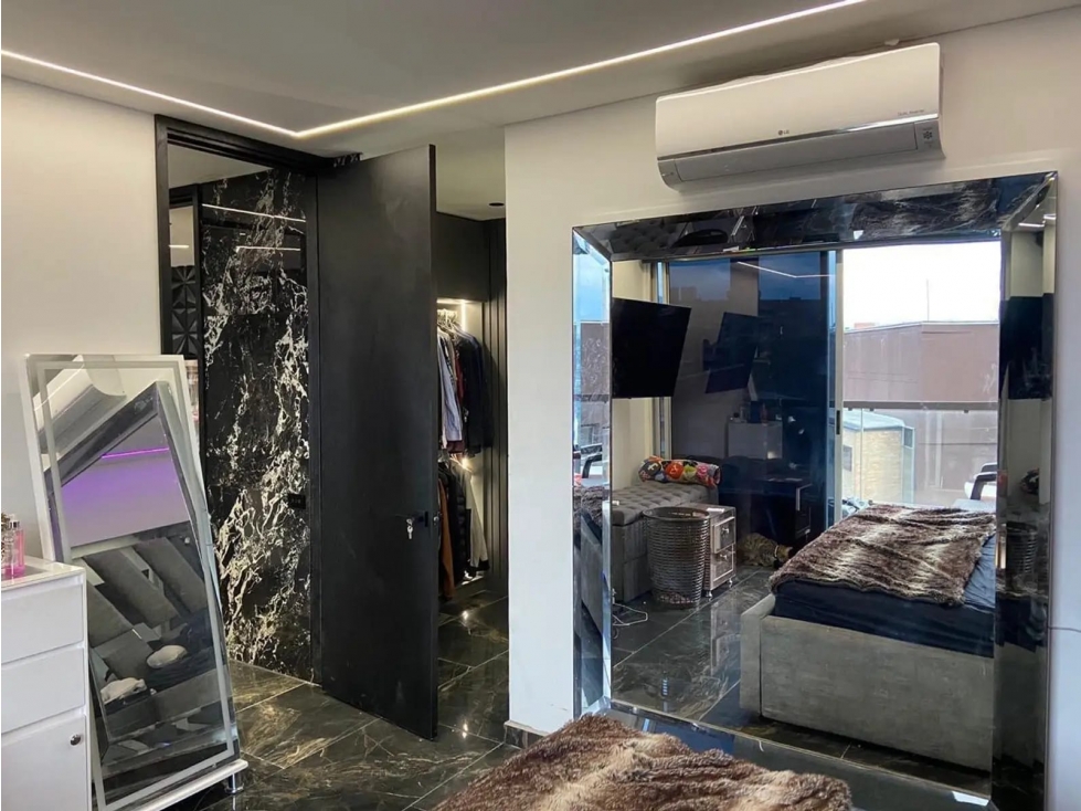Venta apartamento duplex de lujo El Poblado - Milla de oro — foto 3