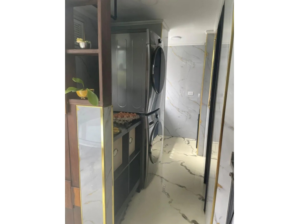 Venta apartamento remodealdo El Poblado - Milla de Oro — foto 4