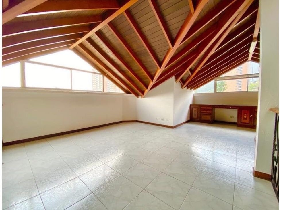 Casa en venta Altos del Poblado - Terraza privada — foto 5