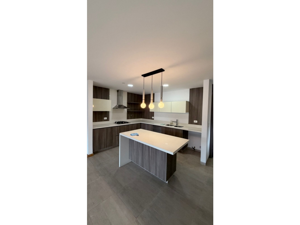Venta penthouse moderno con terraza - Envigado loma esmeraldal — foto 5